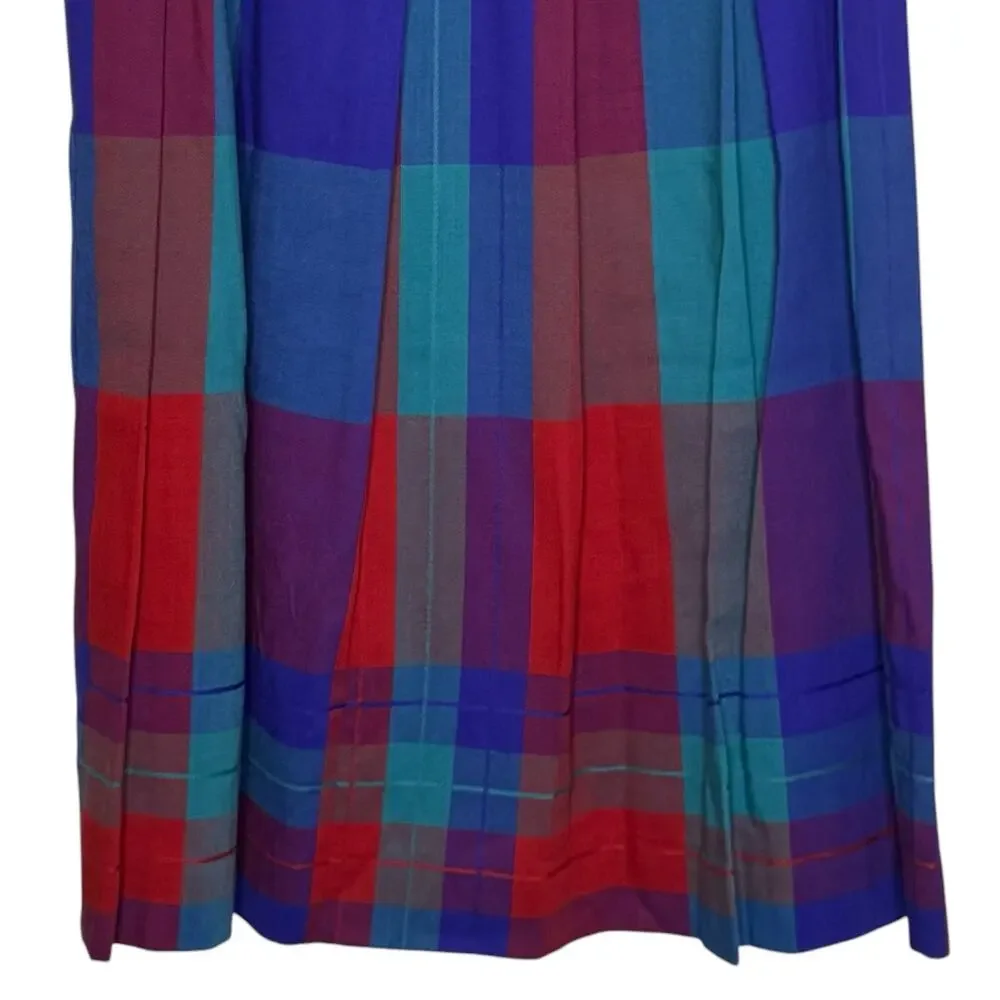David Brooks 100% Pure Wool Made in USA Size 16 Side Buttons Pleated Skirt